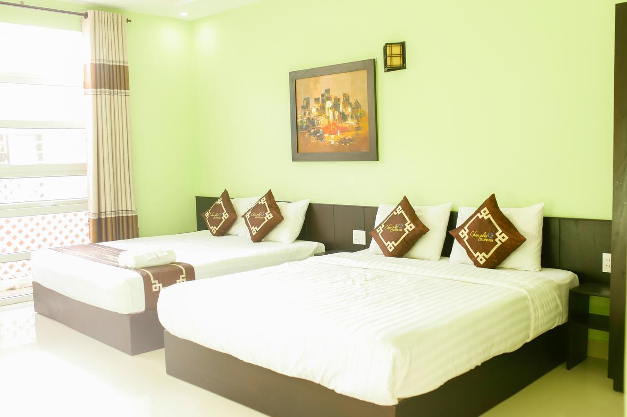 Chau Plus Homestay Хойан Экстерьер фото